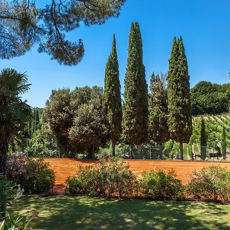 Castelletto Apartment *